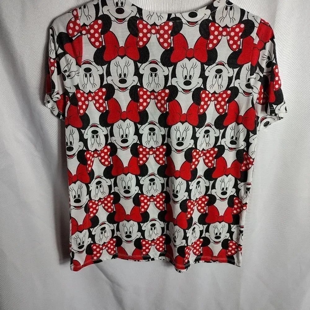 Disney tee  - Picture 2 of 5
